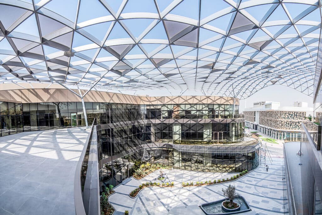 Schueco Mirdif Avenue Mall Dubai 4041a08 300dpi kopie