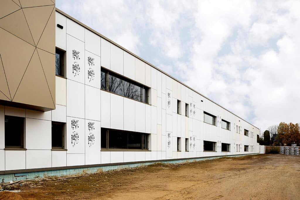 Prefalux 2024 11 14 BAT. SCOLAIRE A OLM ETAN et FAC 052 kopie