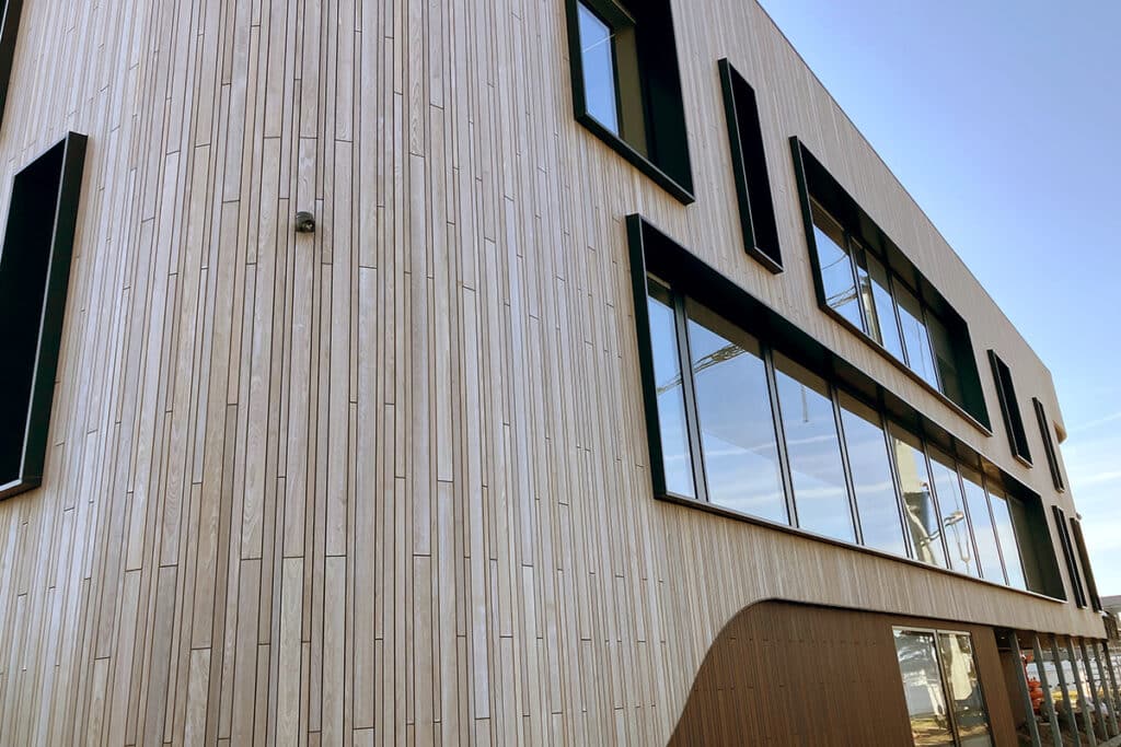 Thuiswedstrijd voor aluminium gevelelementenleverancier