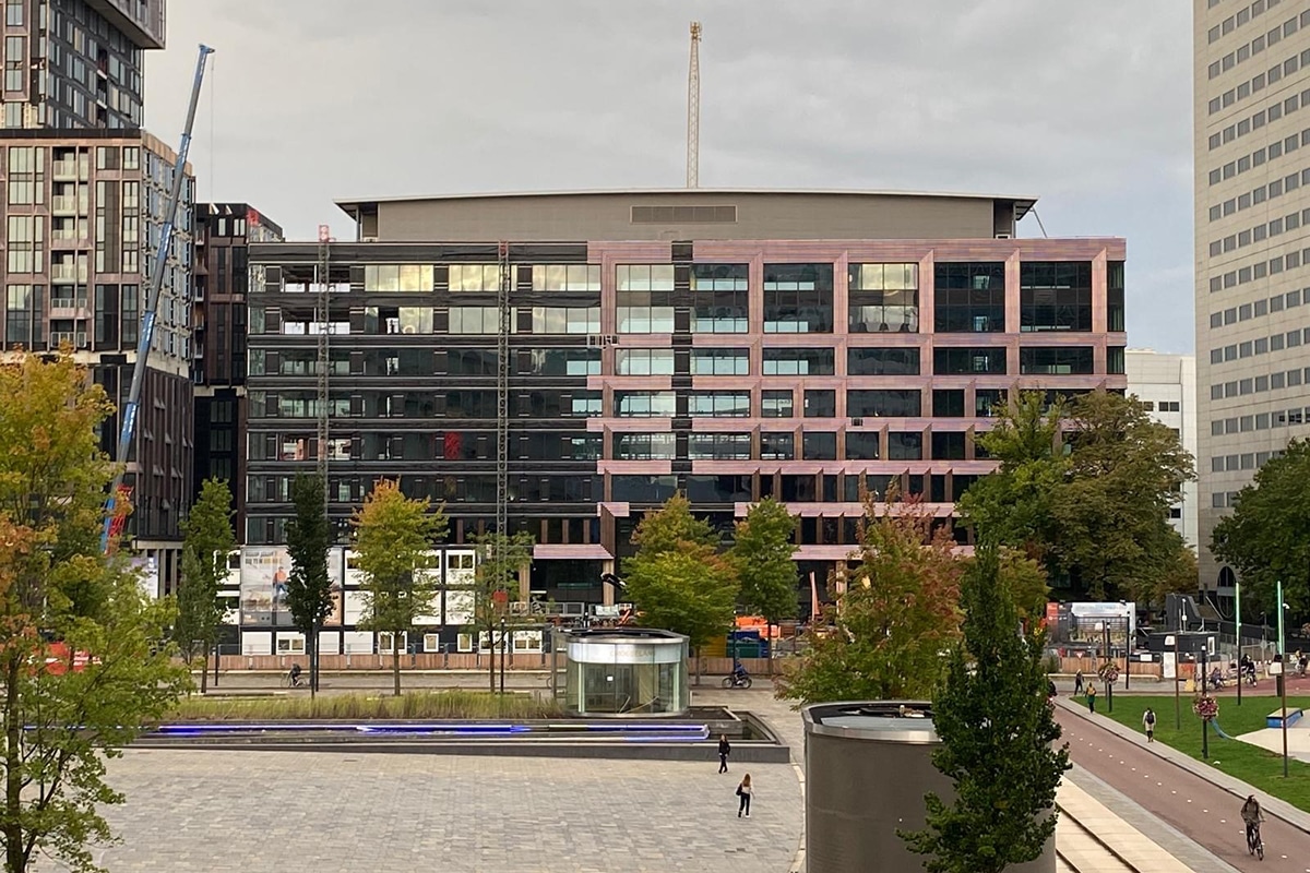 Utrecht Central Plaza 2