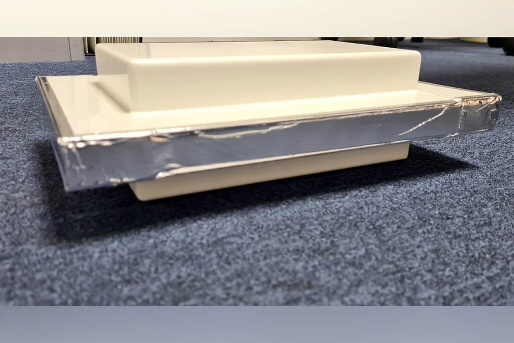 Marktleider in sandwichpanelen breidt assortiment geluidwerende panelen uit 1