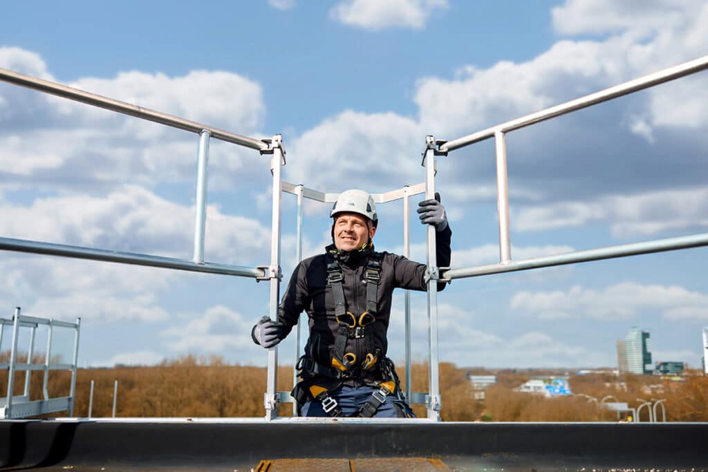 35% van arbeidsongevallen komt door vallen, en toch denken we: dat overkomt mij niet 1