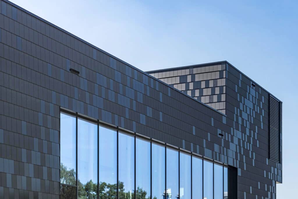 Een gevel die beweegt met het licht 3