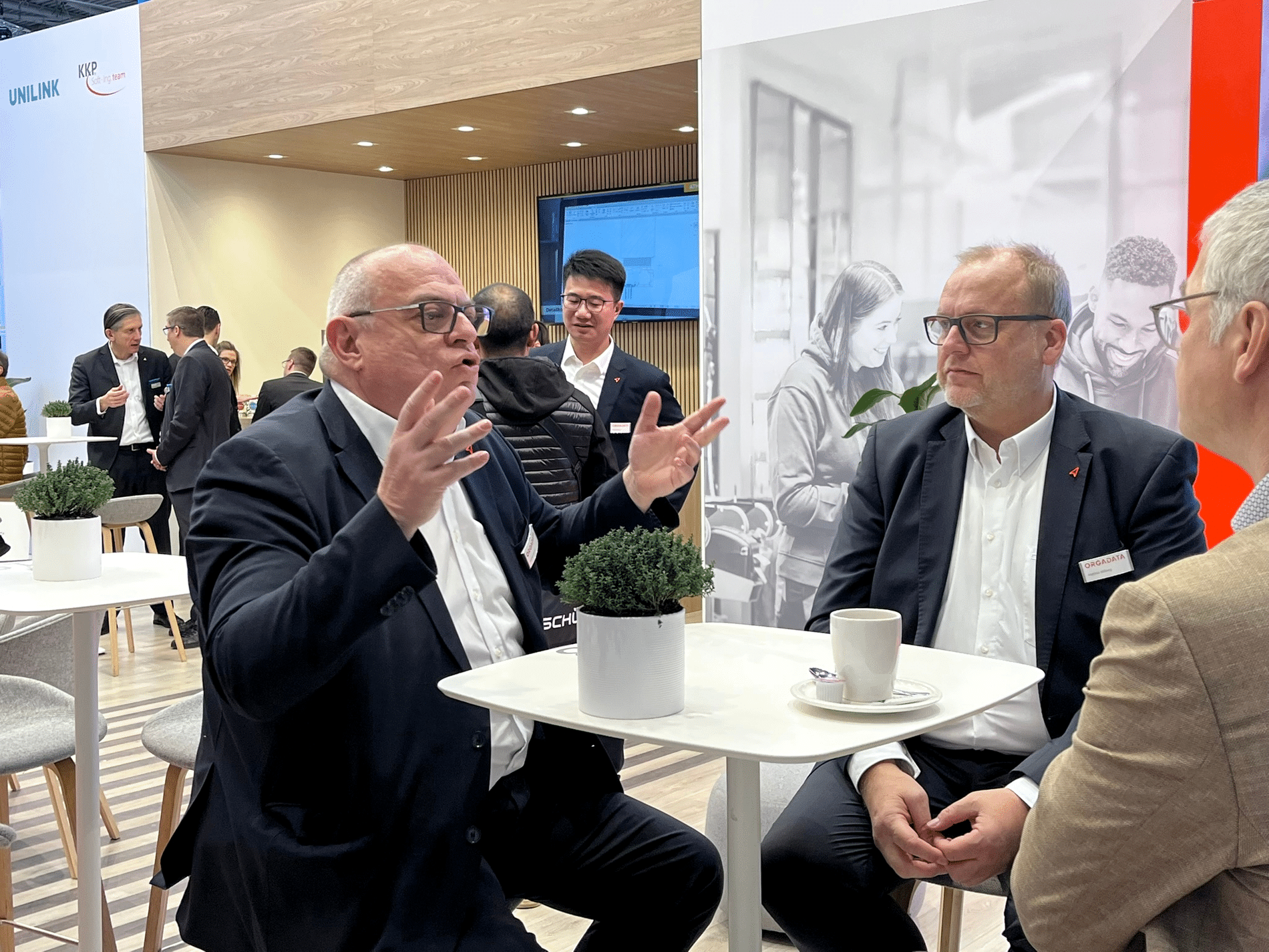 Softwarespecialisten bundelen krachten onder nieuw dak 4